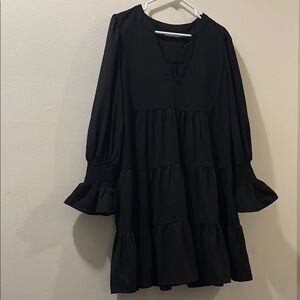 Pomander Place Black Tiered dress - size XL - Longsleeve - great condition